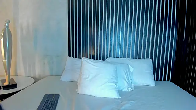 Sembang XXX Secara Langsung melodyphillips_2_