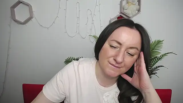 Abby_Taylorr: онлайн-секс-чат