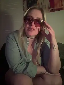 Czat XXX na żywo – Granlady7