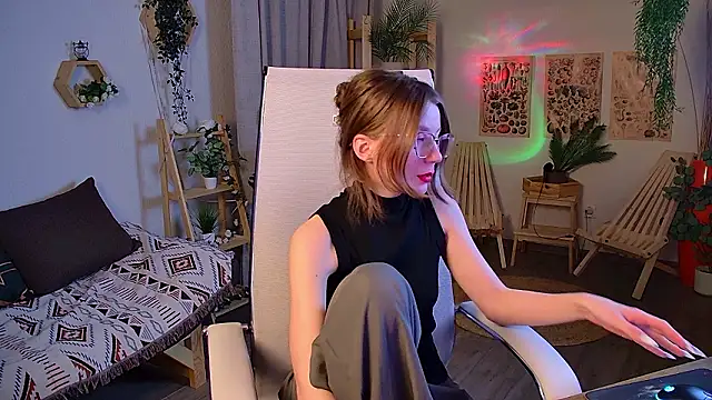 ElliFrankenweenie Chat XXX in diretta