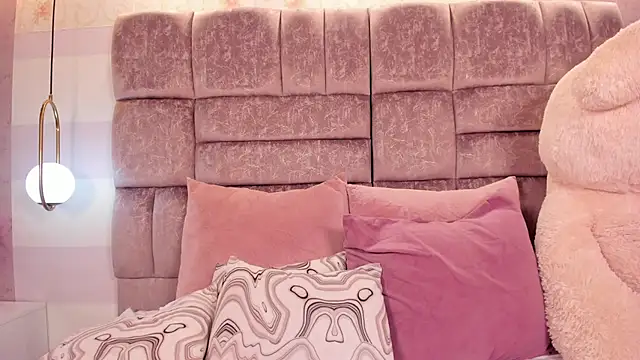 miaa_quinn 现场XXX聊天