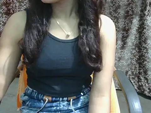 Adorable_Ayesha 现场XXX聊天