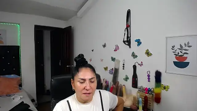 mature_bigboobs10 Chat XXX in diretta