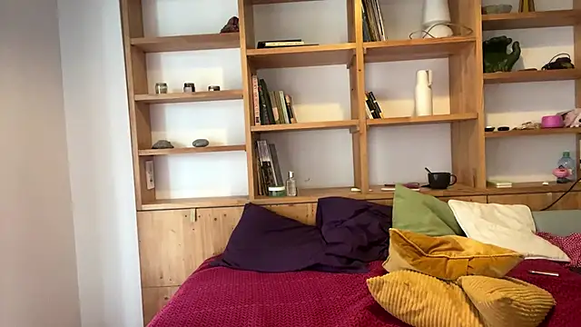 GIowySlava Adlı Modelin Canlı XXX Sohbeti