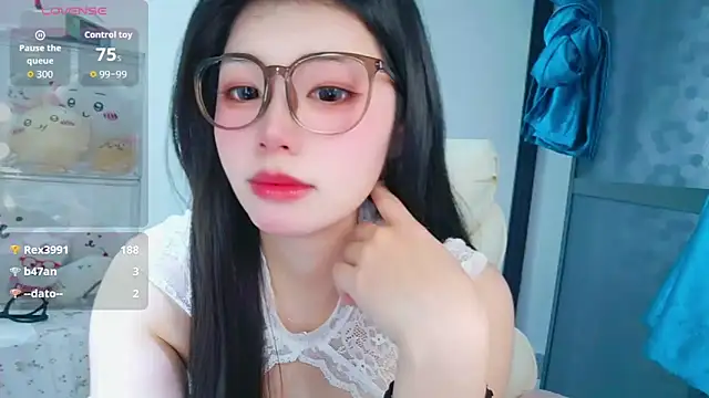 Chat XXX en directo de -XiaoYu-777