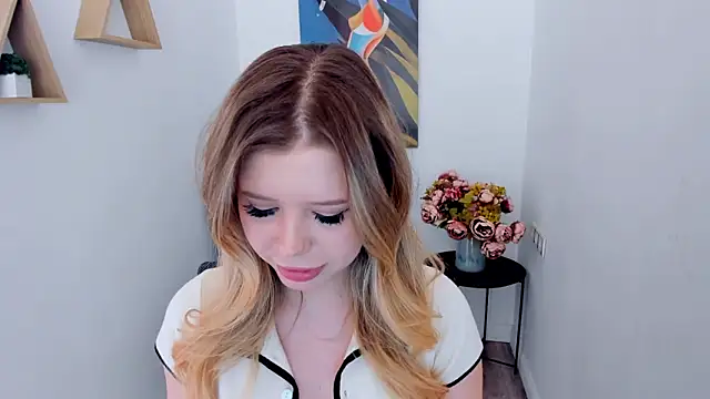 دردشة FollowLovee الجنسية المباشرة