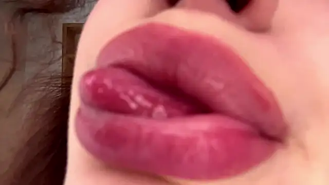 Sembang XXX Secara Langsung GIowySlava