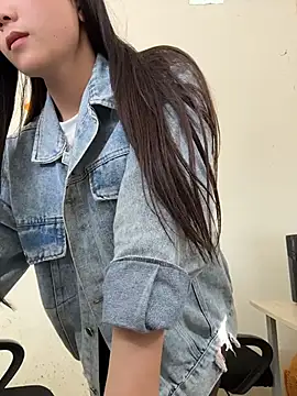 XXX chat uživo modela ChanceThao