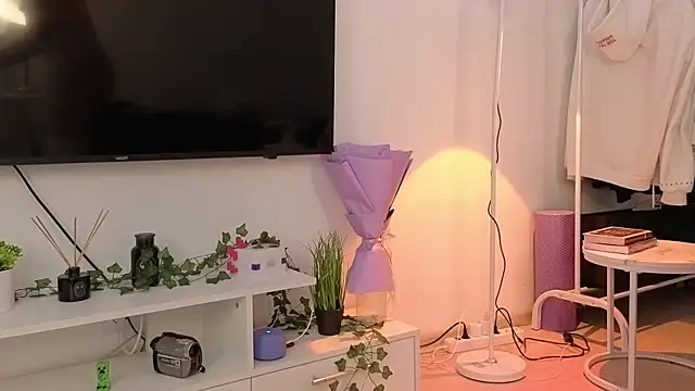 XXX chat uživo modela Eva_Sonic