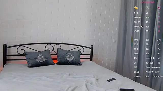 KariDollar Live XXX-Chat