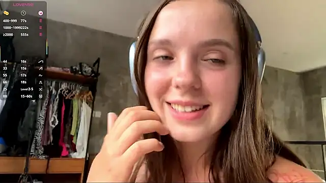 ChrissyBradick Show in webcam