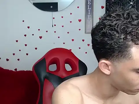 Caius_fox 在線直播表演