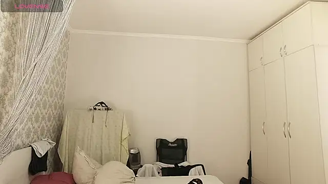 MissValday: онлайн-секс-чат