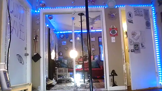 marilyn420 – Live XXX-chat