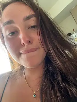 KiraSunshine Adlı Modelin Web Kamerası Şovu