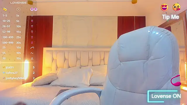 Anita23__ live XXX chat