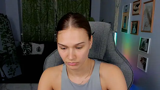 Sweet_EmilyaのライブXXXチャット