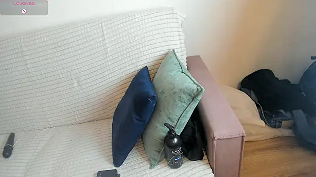 rosie_wave webcam show