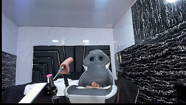 Živý XXX chat Ladyy_Scarlett