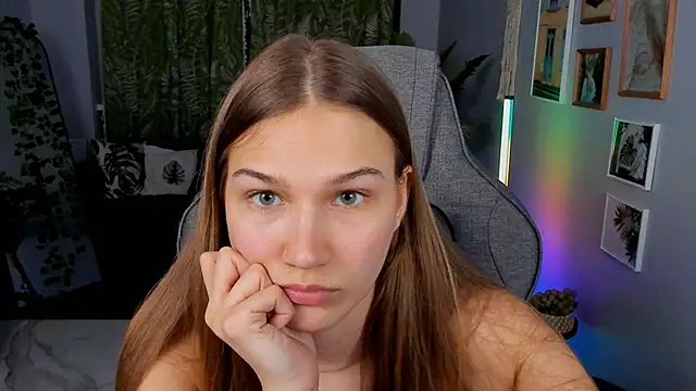 Czat XXX na żywo – Sweet_Emilya