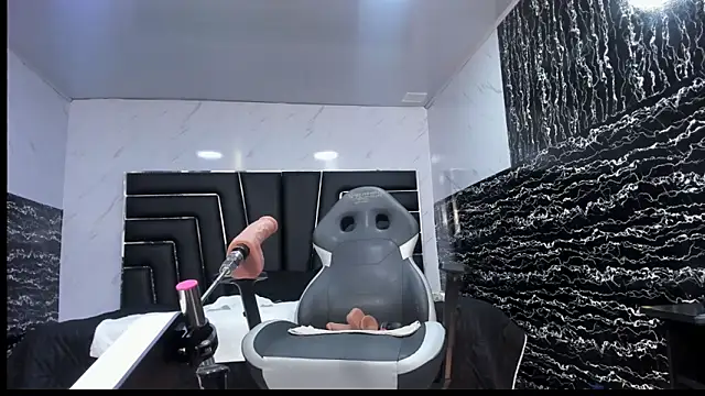 XXX chat uživo modela Ladyy_Scarlett