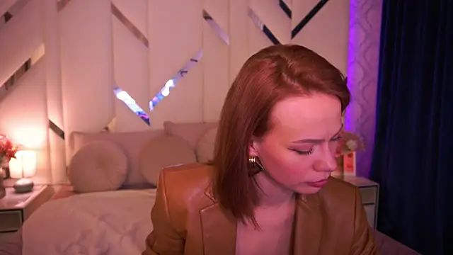 ShyySiren live XXX chat