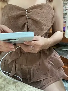 Phale2x 网络视讯表演