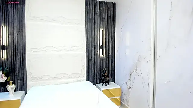 Chat +18 de EmmaThompson__ ao vivo