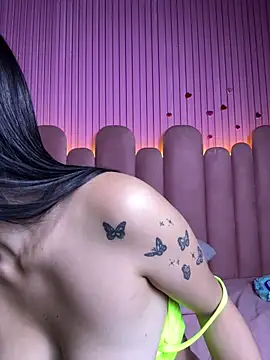 Chatroom XXX en direct de IamCharlottevega