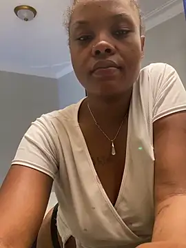 Dellah27's Live XXX Chat