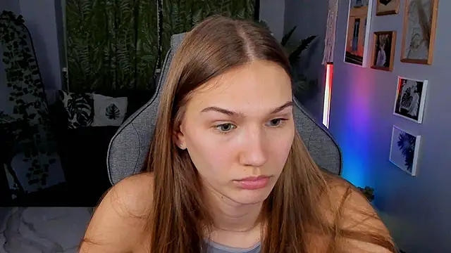 Sweet_Emilya's Live XXX Chat