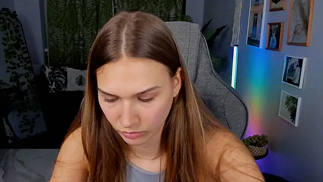 Sweet_Emilya Chat XXX in diretta