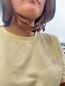 Czat XXX na żywo – Play_Softly