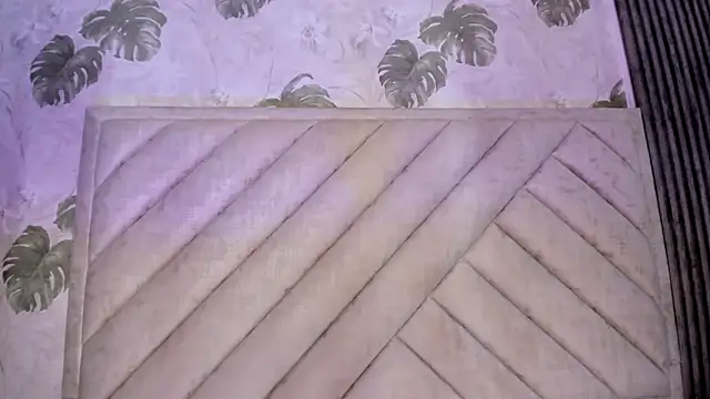 SarahRizofのライブXXXチャット