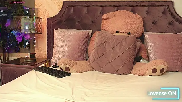 JaneDevine's Live XXX Chat