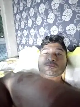 Diogo100のウェブカメラショー