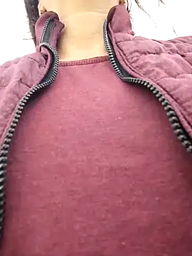 PublicBigLabia 라이브 XXX 채팅