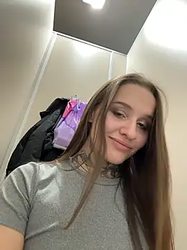 دردشة KishaMur الجنسية المباشرة