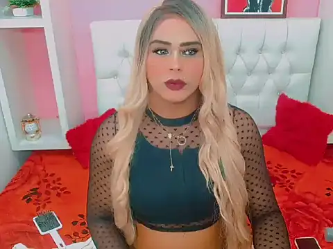 Pokazy przed kamerką – macgenta_drackk