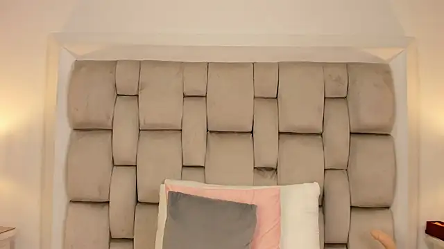 frehia_dimou Live XXX Chat