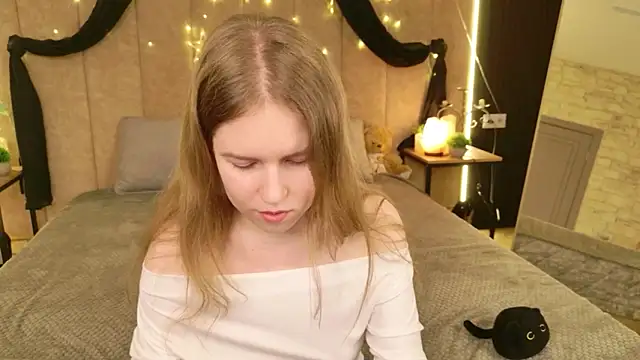 Alida_Brice: απευθείας συνομιλία ΧΧΧ