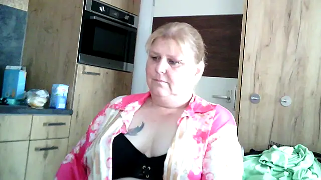 Czat XXX na żywo – Sylviastar46