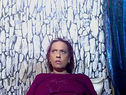 Czat XXX na żywo – Hot_queen58