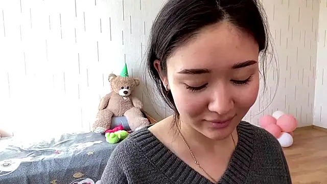 YourMiIa Live XXX Chat