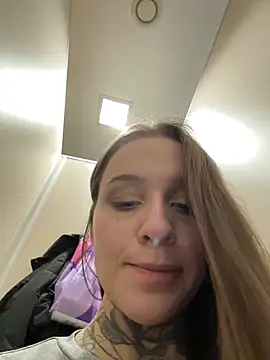 Czat XXX na żywo – KishaMur