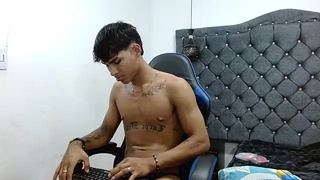 Show Webcam de luka_big18