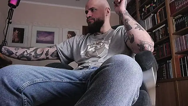 FindomJason: вебкам-шоу