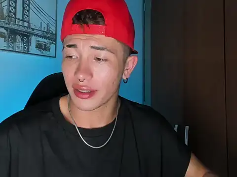 noahsaint Webcam Show