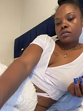 Dellah27's Live XXX Chat