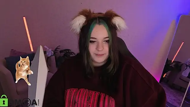 Mia_R0ss Adlı Modelin Canlı XXX Sohbeti